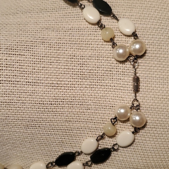 ♥️ HUES OF BROWN NECKLACE - Picture 3 of 5